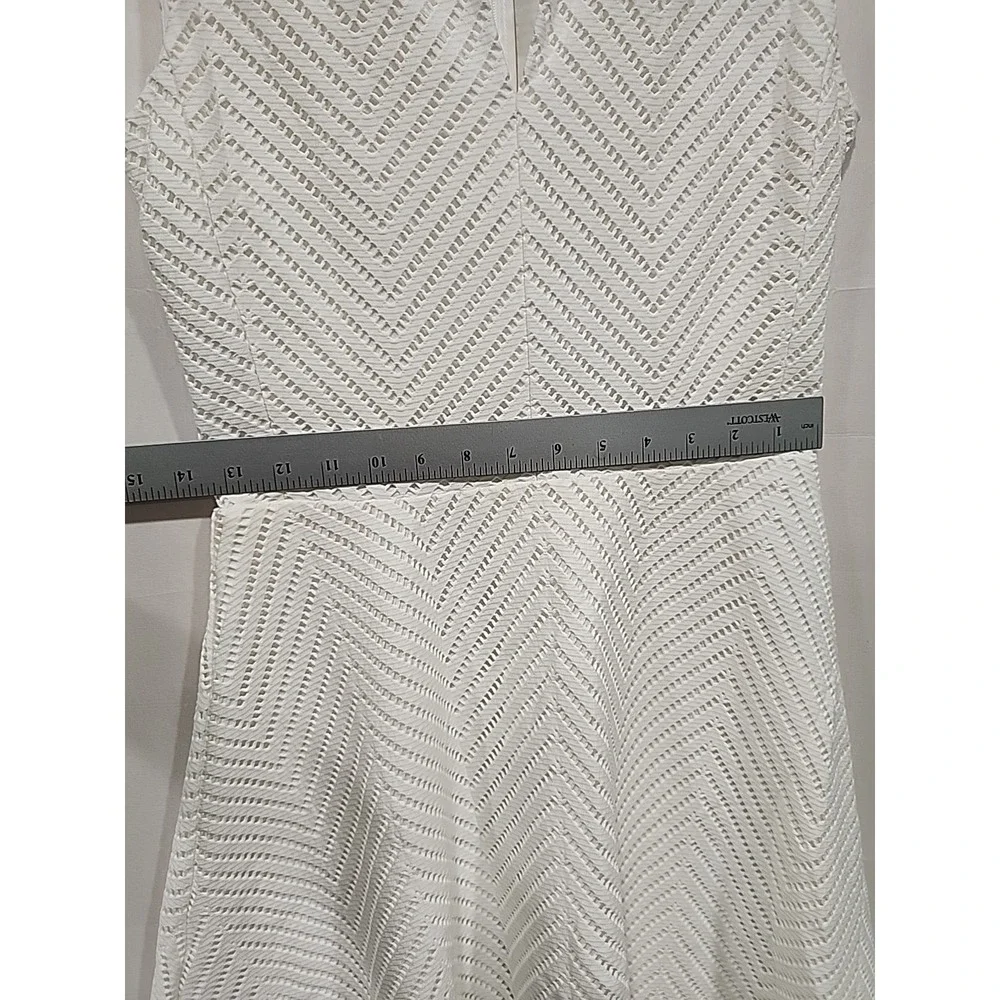 Tory Burch White Sleeveless Eyelet Fit & Flare Dress XS/TP, A-line Hidden Zipper